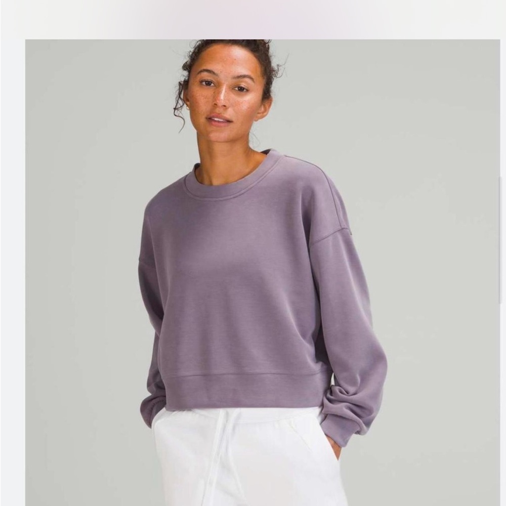 Lululemon Athletica Lavender Cropped Top